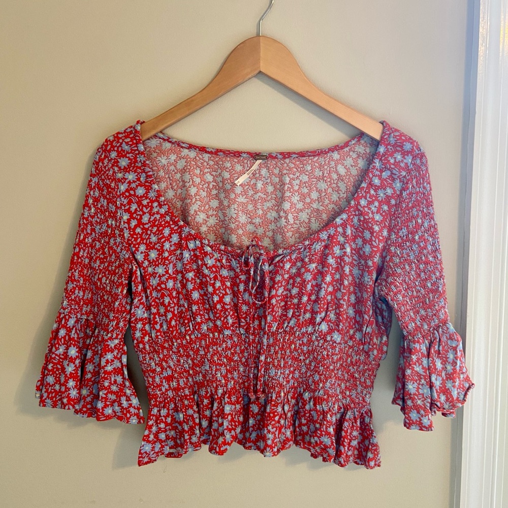 FREE PEOPLE Smocked Floral Top | Size M